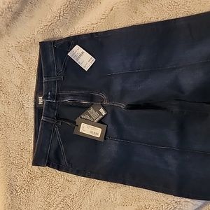 Paige wide leg crop jean.